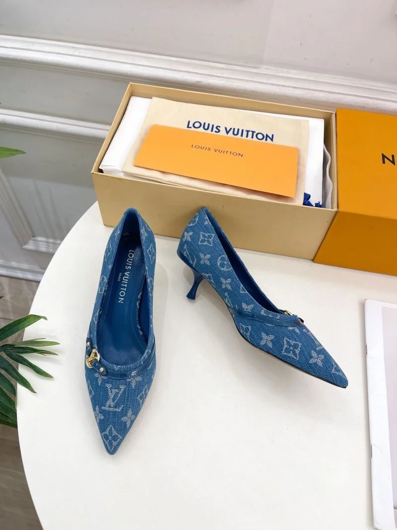 Louis Vuitton Heeled Shoes WrinkleFree 31266