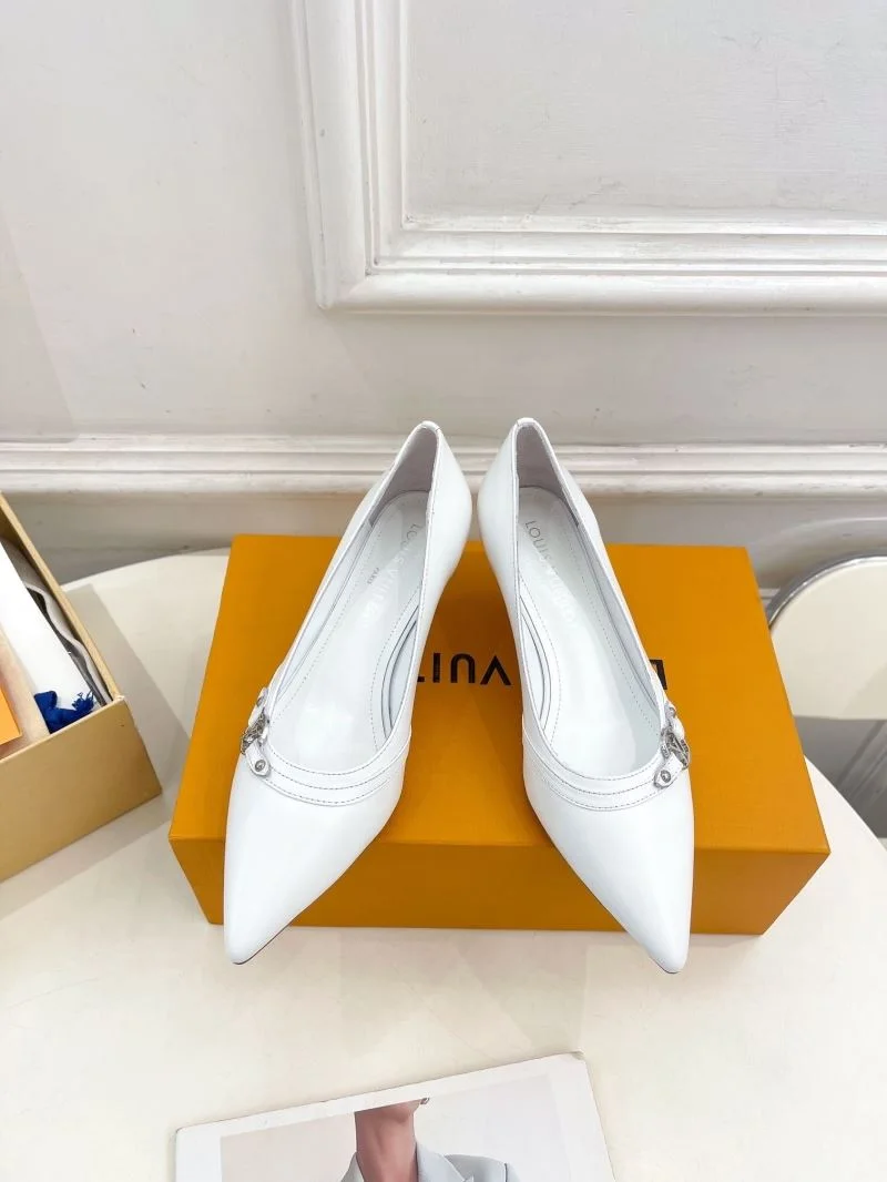 TechFriendly Louis Vuitton Heeled Shoes 31267