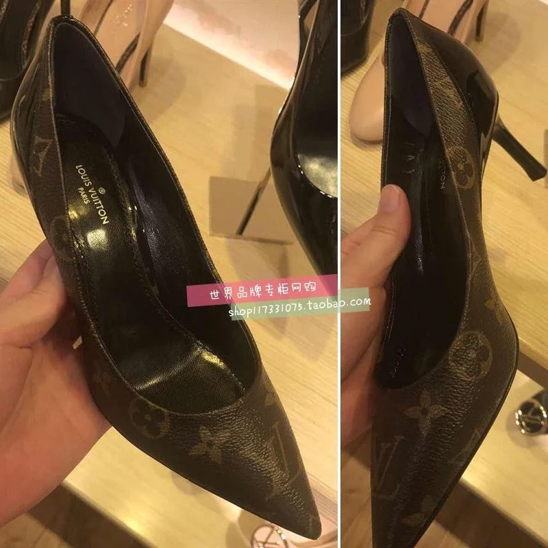 RelaxedFit Louis Vuitton Heeled Shoes 31262