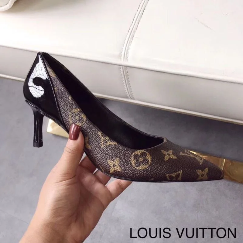 RelaxedFit Louis Vuitton Heeled Shoes 31262