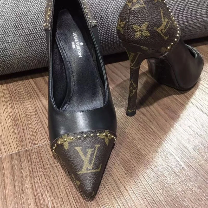 Louis Vuitton Heeled Shoes FashionForward 31265