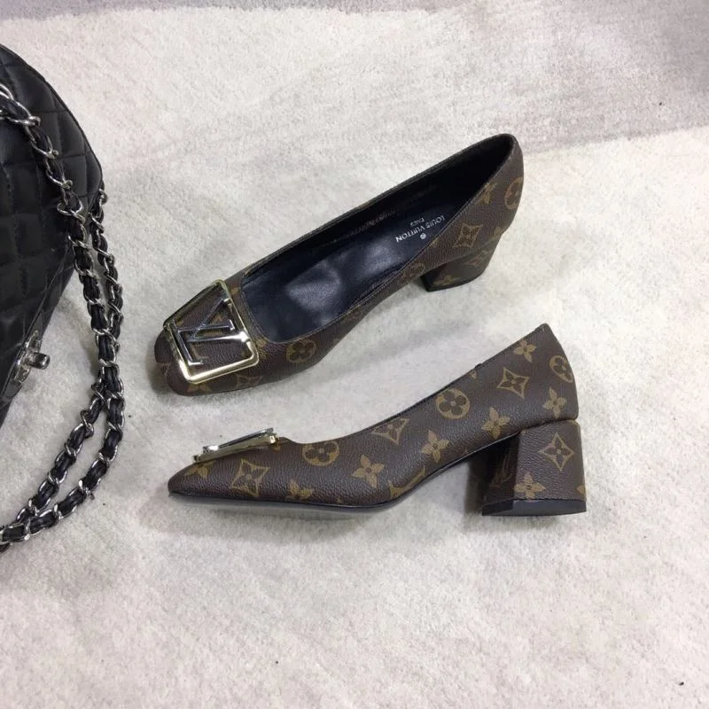Louis Vuitton Heeled Shoes Comfortable 31256