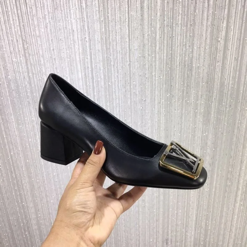 Louis Vuitton Heeled Shoes WellDesigned 31243