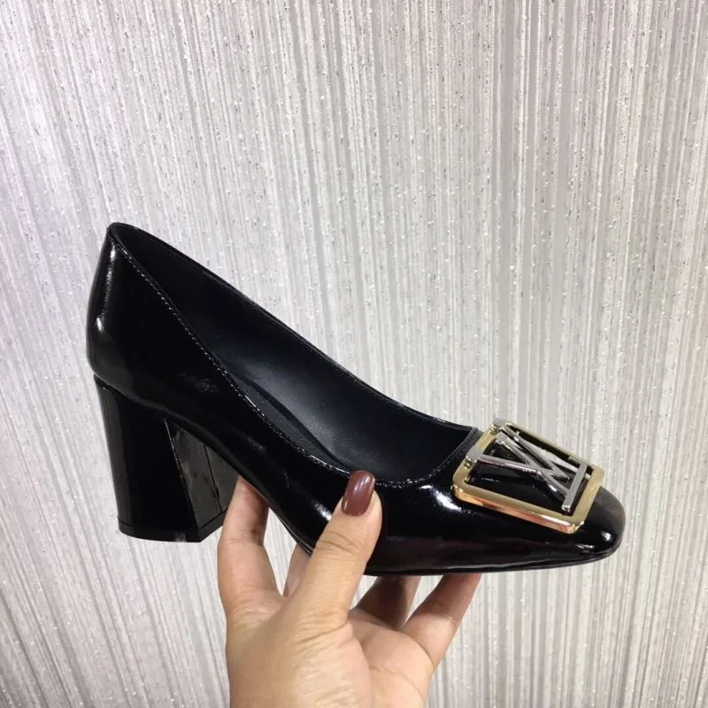 Louis Vuitton Heeled Shoes Versatile 31253