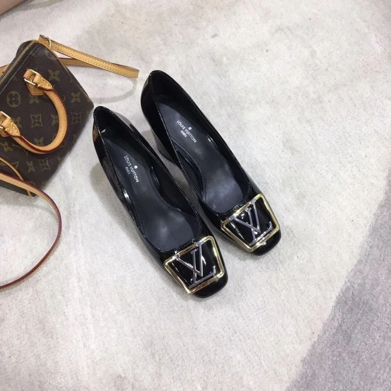 Louis Vuitton Heeled Shoes Versatile 31253