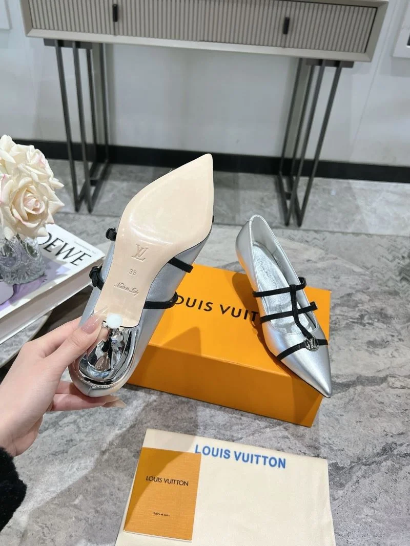 Louis Vuitton Heeled Shoes Effortless 31242