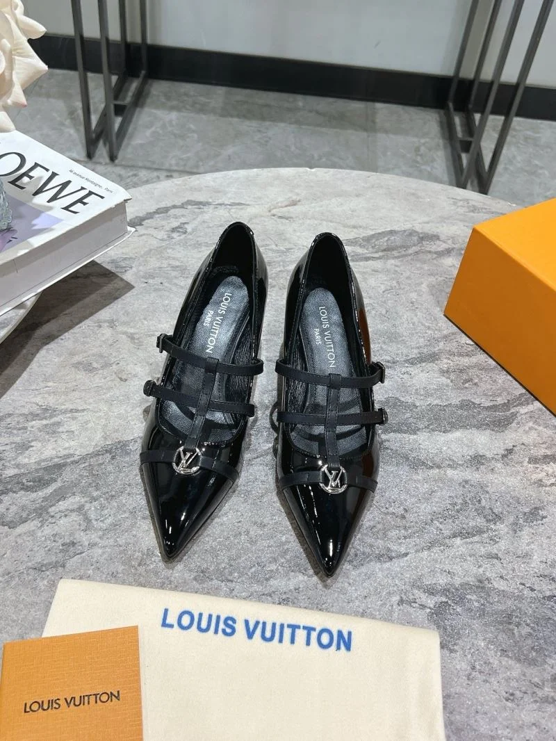 Durable Louis Vuitton Heeled Shoes 31238