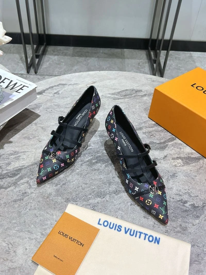 MultiPurpose Louis Vuitton Heeled Shoes 31247