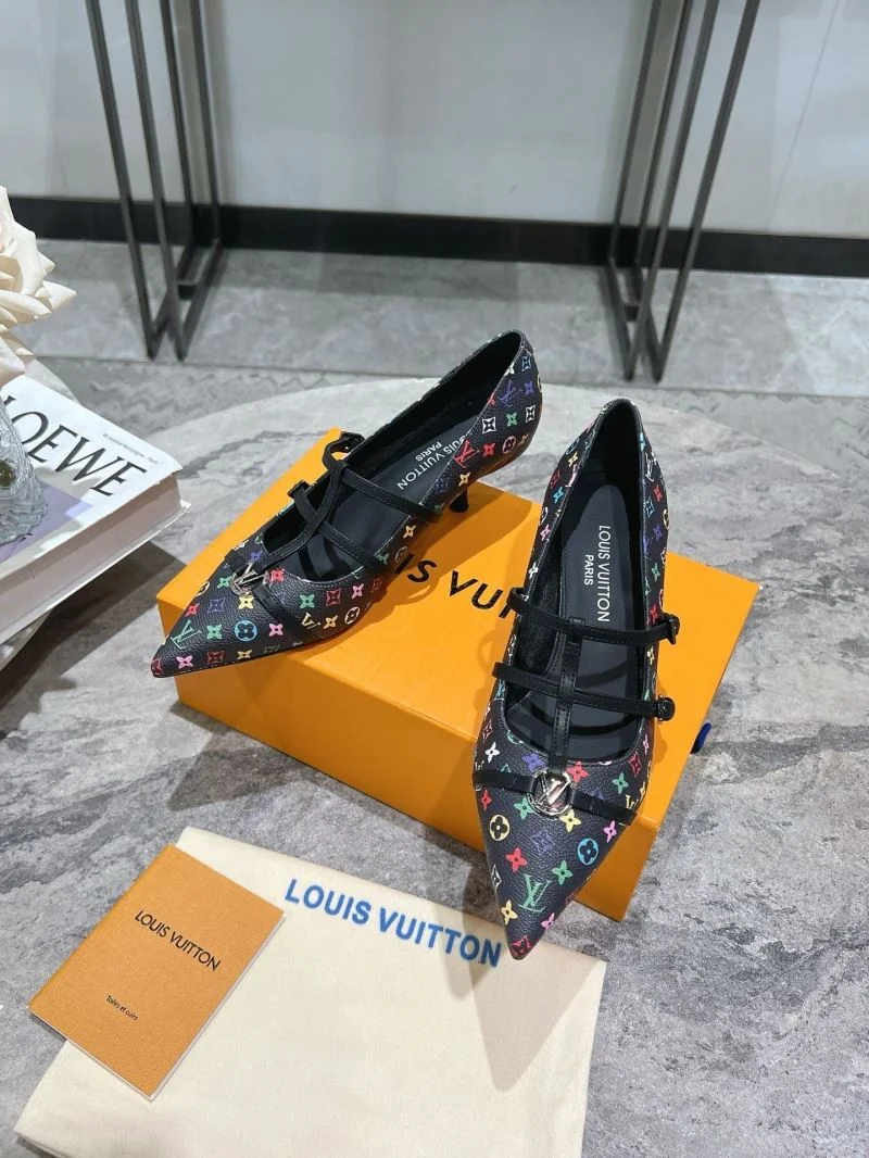 MultiPurpose Louis Vuitton Heeled Shoes 31247