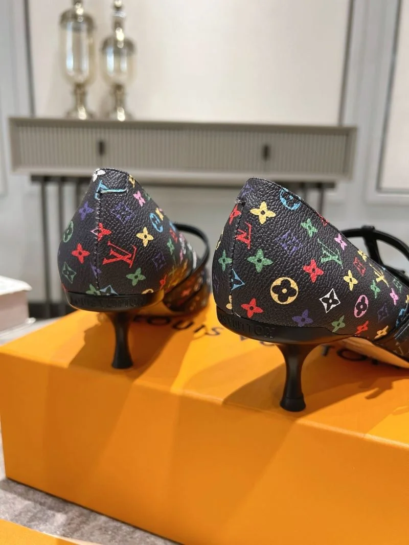 MultiPurpose Louis Vuitton Heeled Shoes 31247