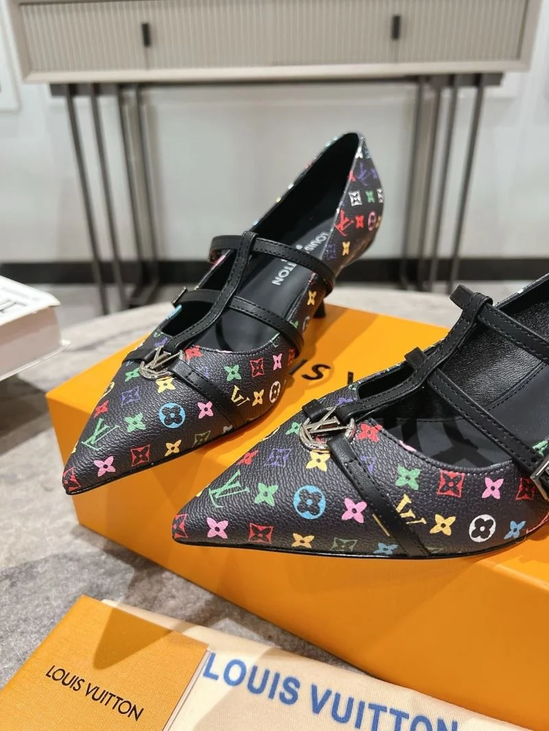 MultiPurpose Louis Vuitton Heeled Shoes 31247