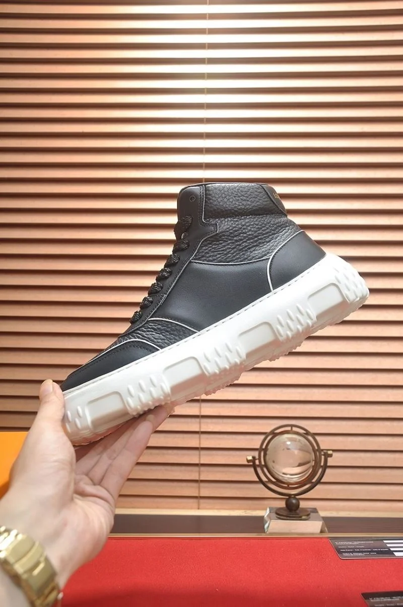 Cozy Louis Vuitton High Shoes 32954