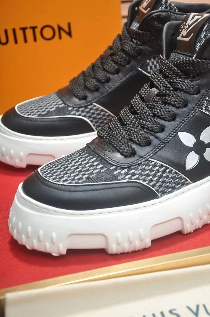 Timeless Louis Vuitton High Shoes 32955
