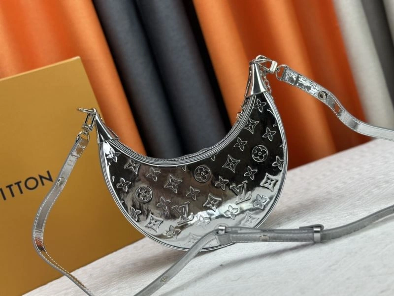 Louis Vuitton Hobo Bags Elegant 80470