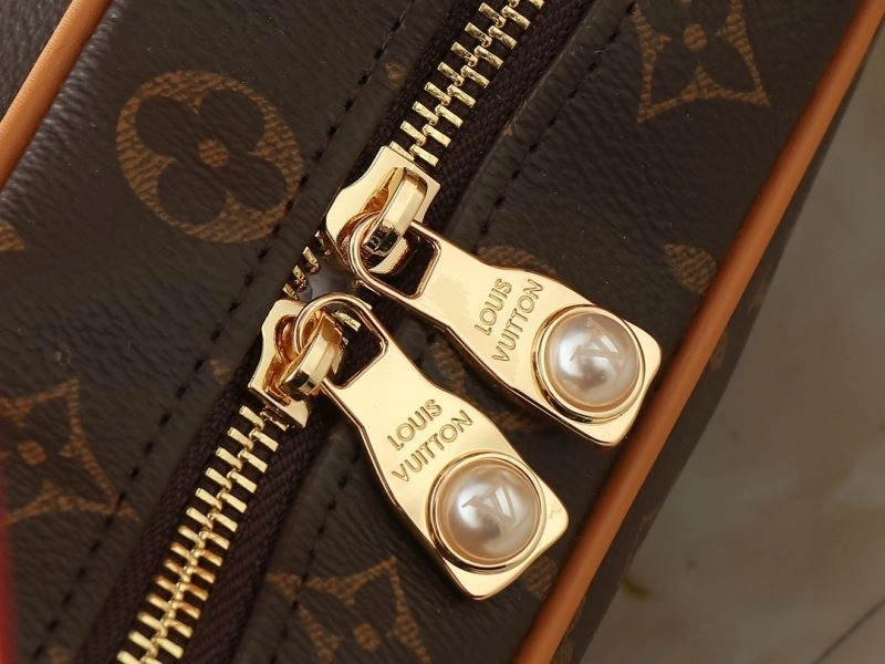 ComfortFit Louis Vuitton Hobo Bags 80455