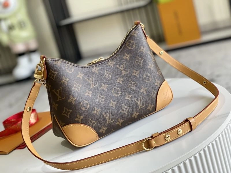 Elegant Louis Vuitton Hobo Bags 94359
