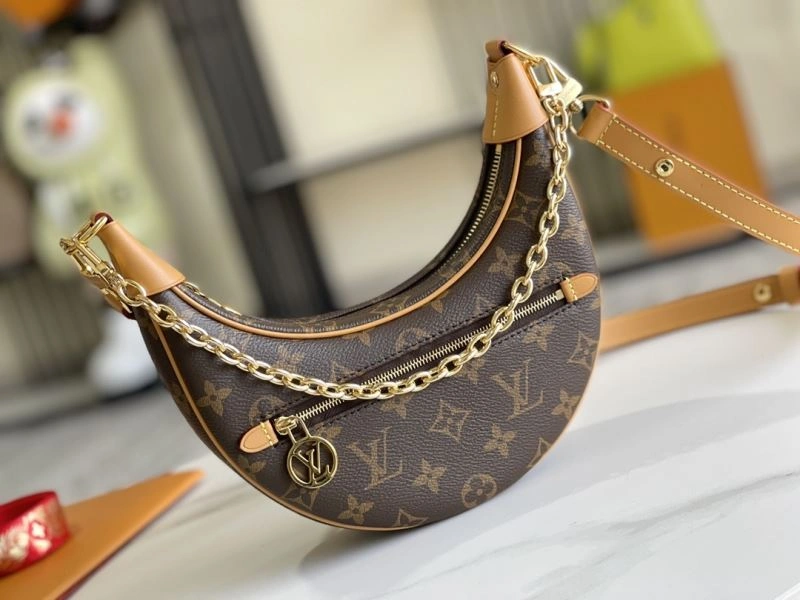 Soft Louis Vuitton Hobo Bags 94390