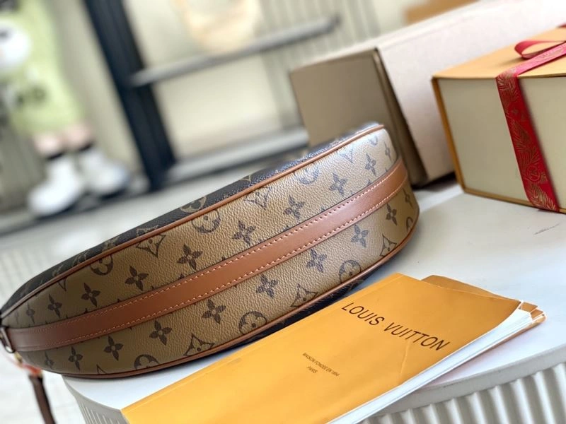 Packable Louis Vuitton Hobo Bags 94051