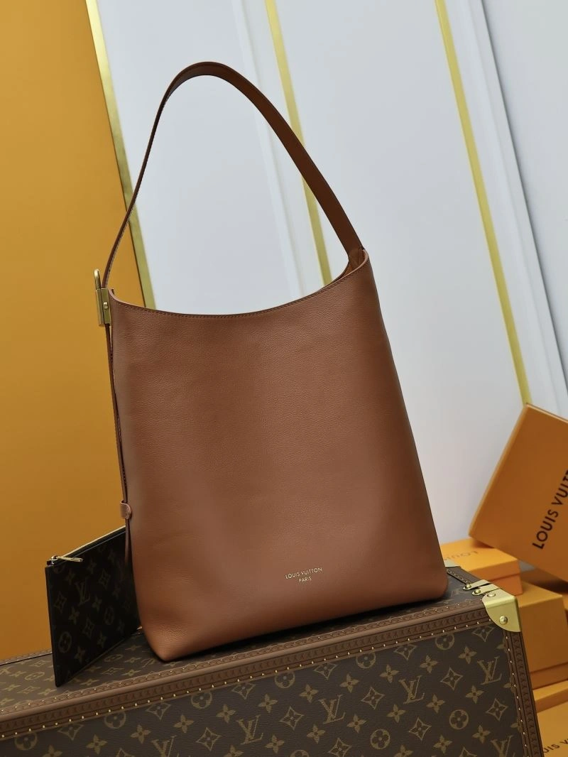 Sustainable Louis Vuitton Hobo Bags 93878