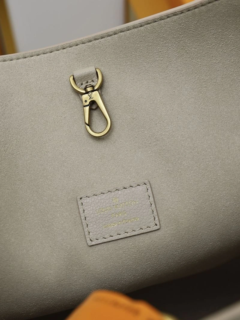 Louis Vuitton Hobo Bags Supportive 93835