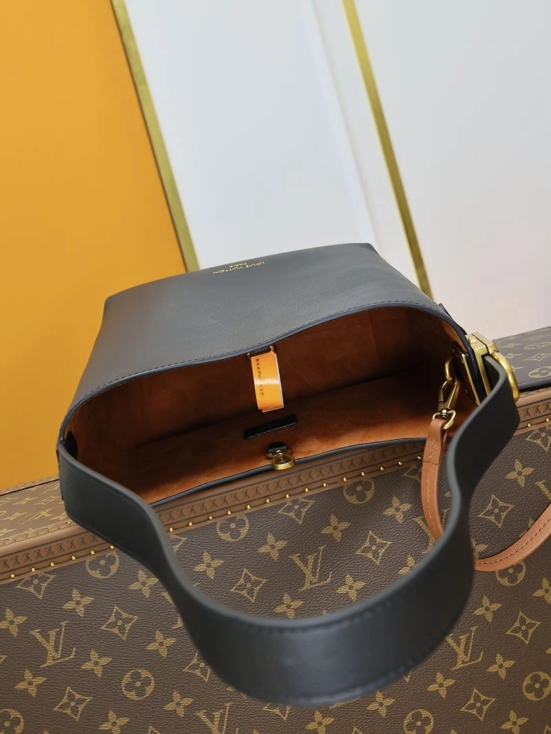 Modern Louis Vuitton Hobo Bags 93821