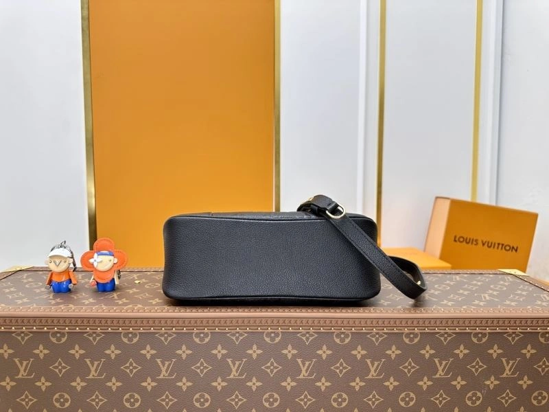 Louis Vuitton Hobo Bags Flexible 93796