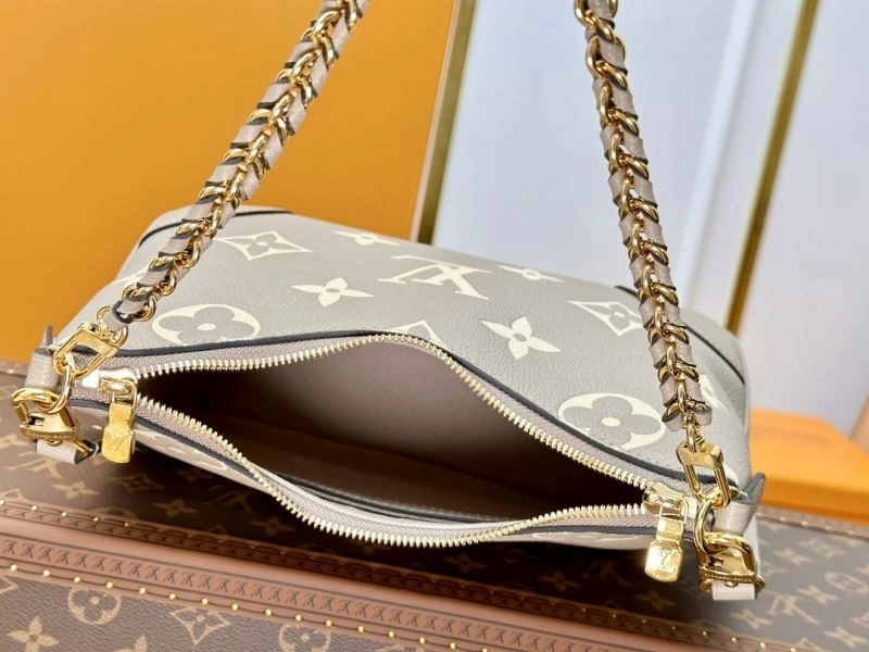 Louis Vuitton Hobo Bags MultiPurpose 93797