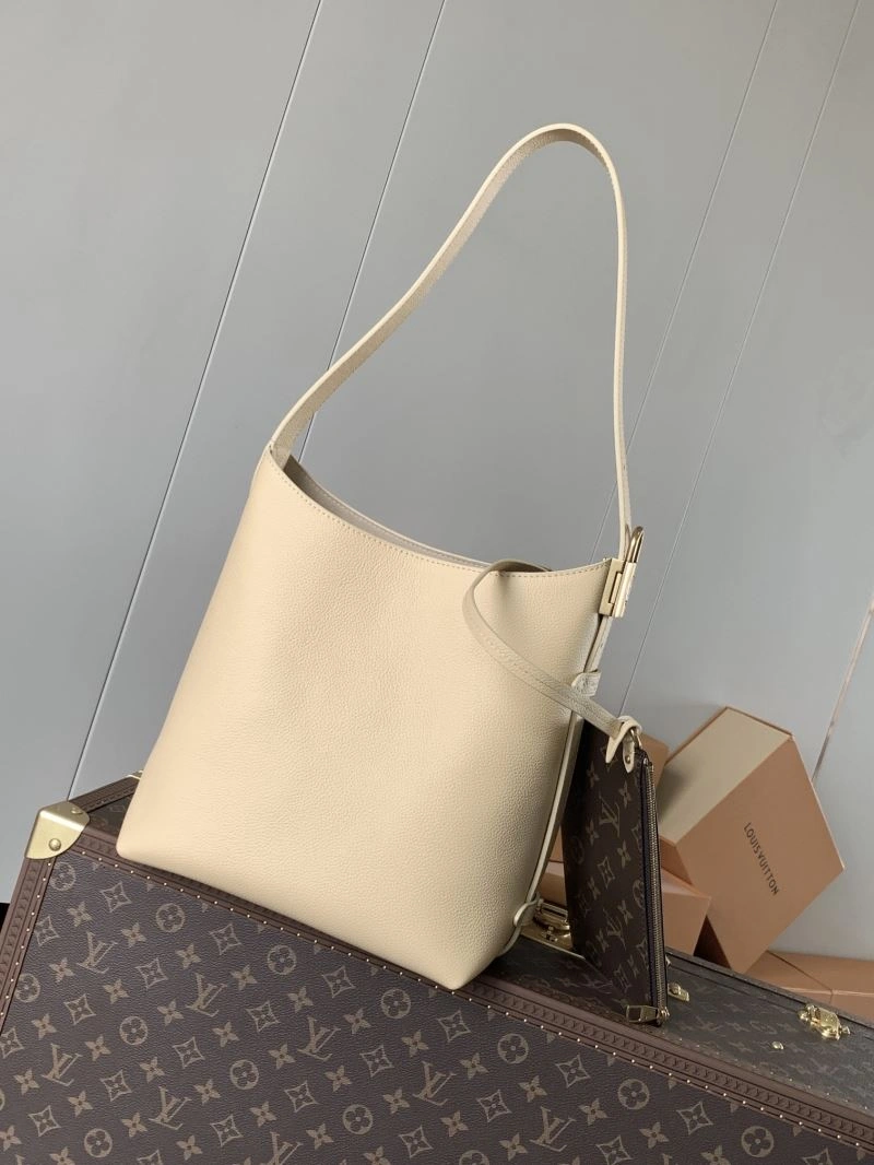 TimelessDesign Louis Vuitton Hobo Bags 93927