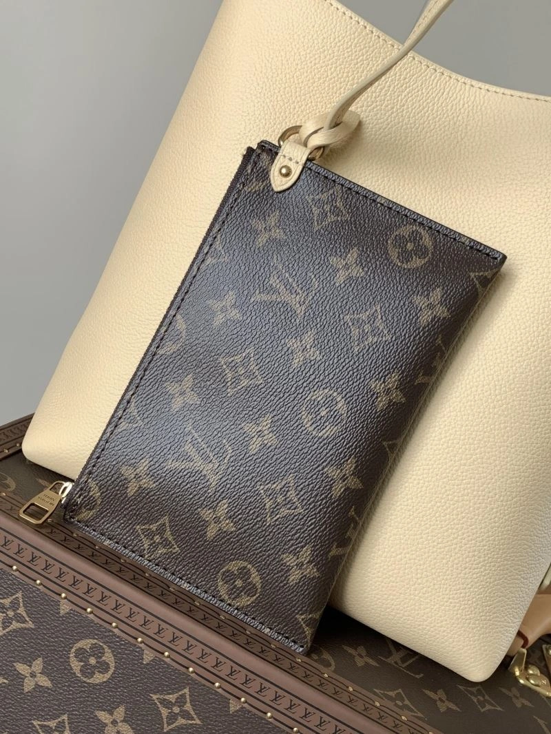 TimelessDesign Louis Vuitton Hobo Bags 93927