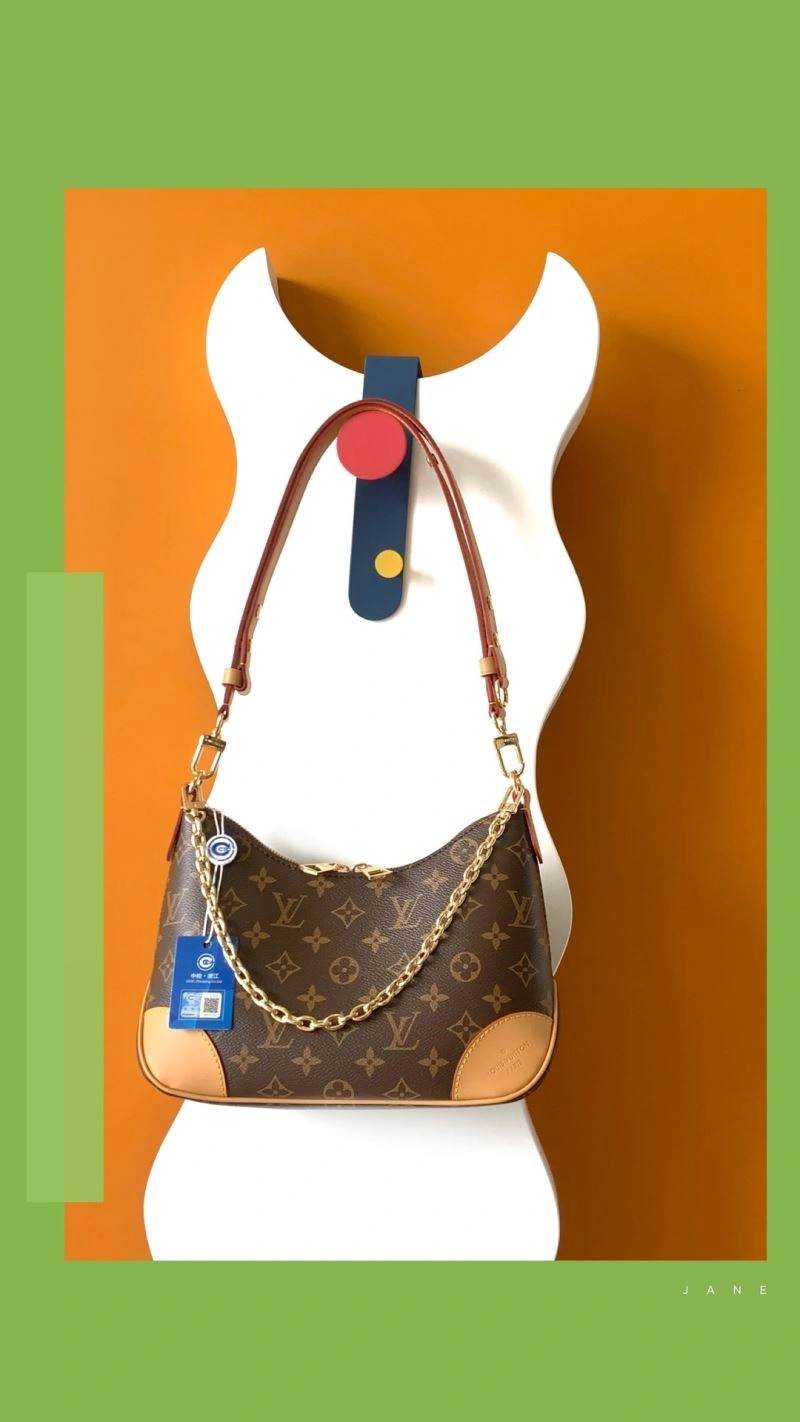 Bright Louis Vuitton Hobo Bags 93790
