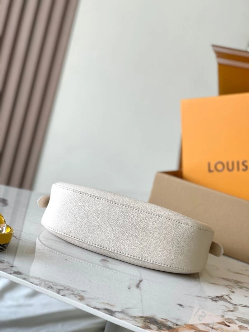 Louis Vuitton Hobo Bags Sporty 93607