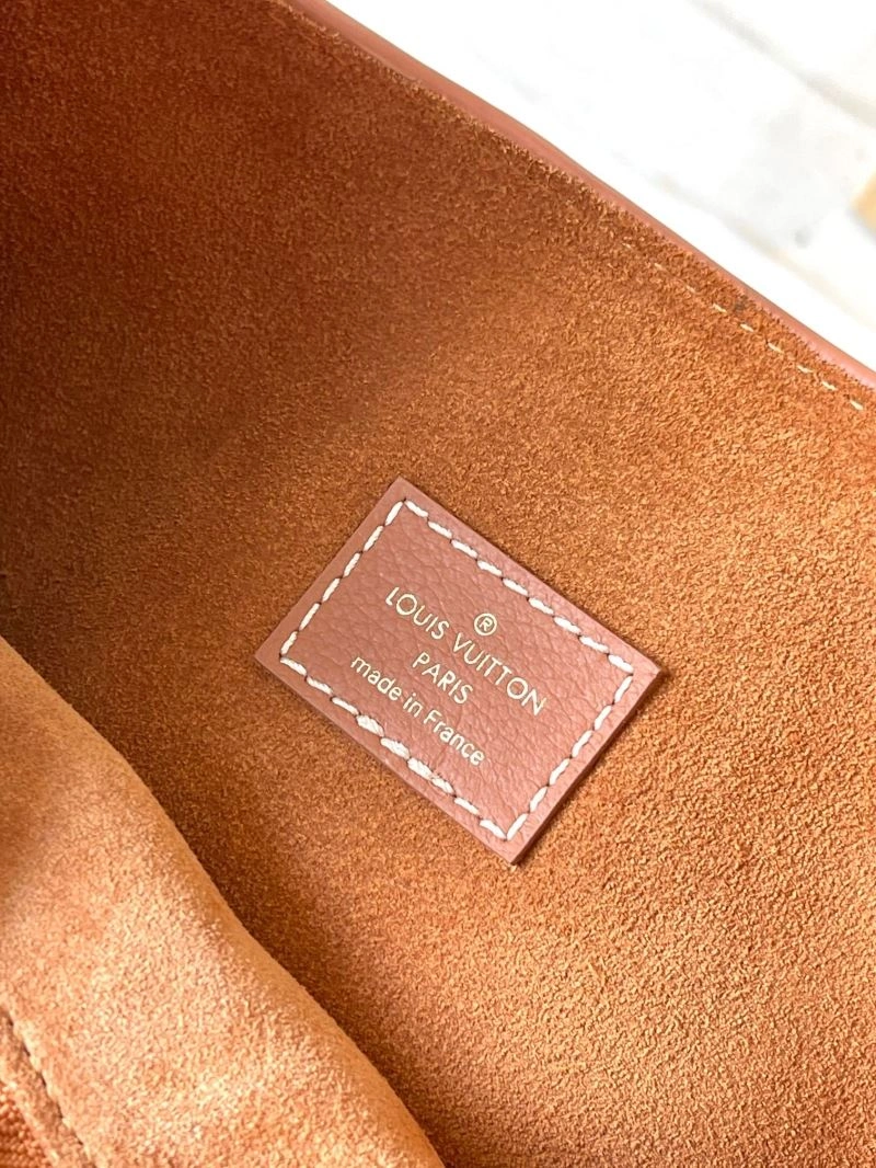OdorResistant Louis Vuitton Hobo Bags 93608
