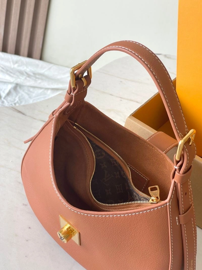 OdorResistant Louis Vuitton Hobo Bags 93608