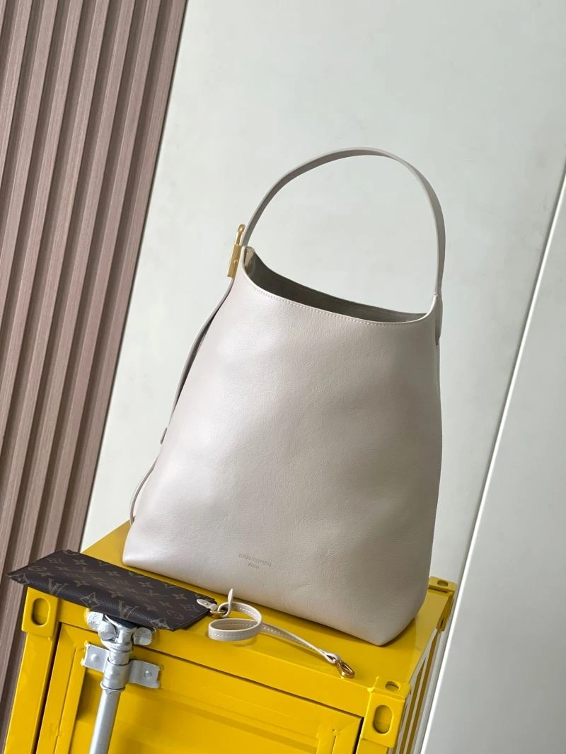 SmoothTexture Louis Vuitton Hobo Bags 93603
