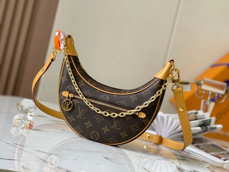 Louis Vuitton Hobo Bags Stylish 93594