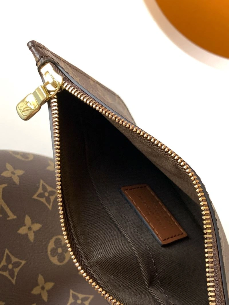 Louis Vuitton Hobo Bags Attractive 93599