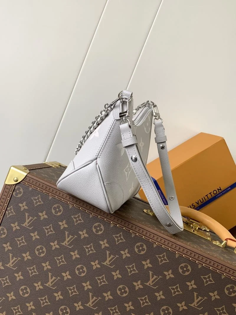 Vibrant Louis Vuitton Hobo Bags 42869