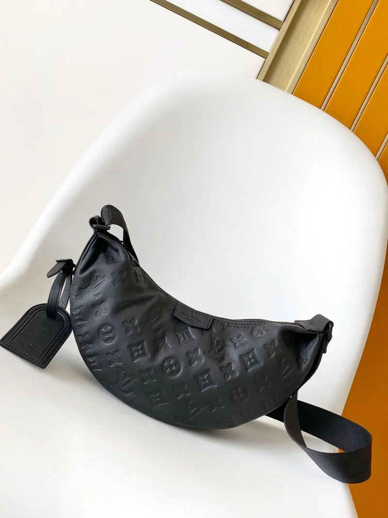 Louis Vuitton Hobo Bags Minimalist 42864