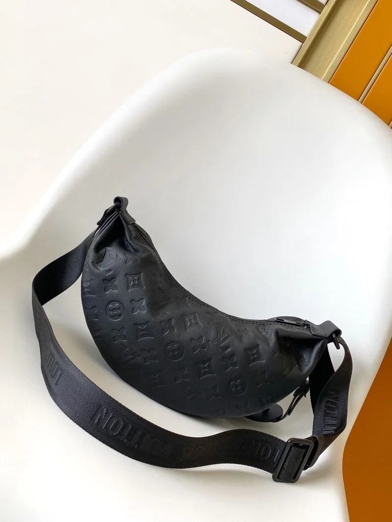 Louis Vuitton Hobo Bags Minimalist 42864