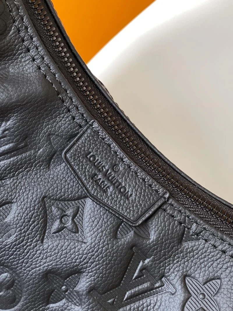 Louis Vuitton Hobo Bags Minimalist 42864