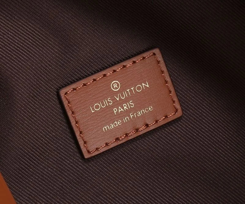 Louis Vuitton Hobo Bags FashionForward 42871