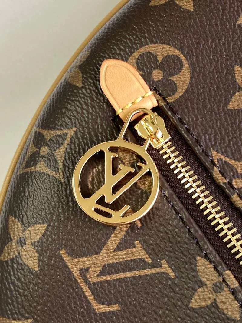 Effortless Louis Vuitton Hobo Bags 42867