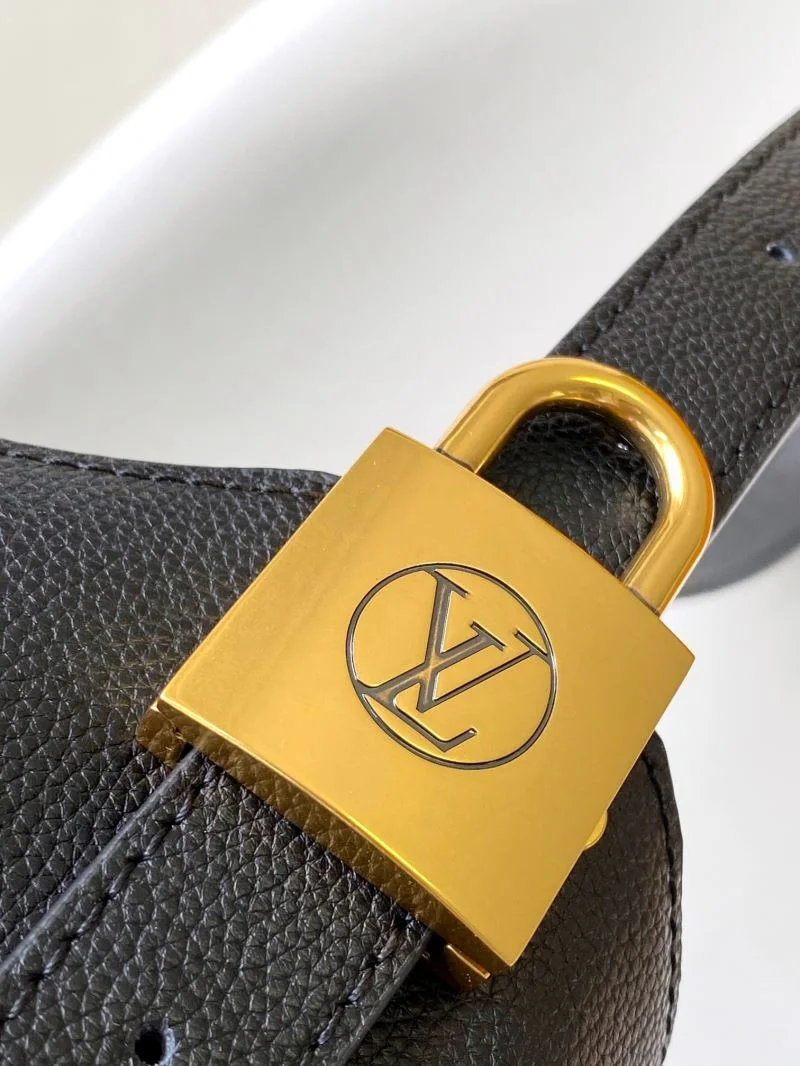 Soft Louis Vuitton Hobo Bags 42957