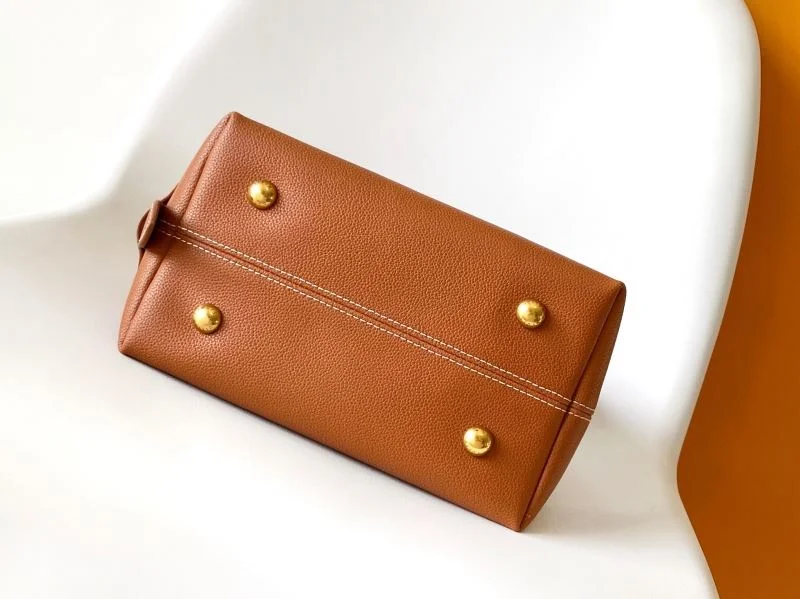 Stylish Louis Vuitton Hobo Bags 42902