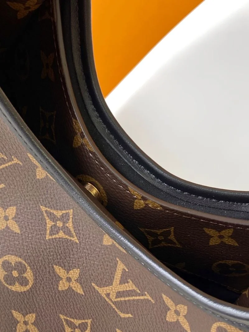 Louis Vuitton Hobo Bags Casual 42859