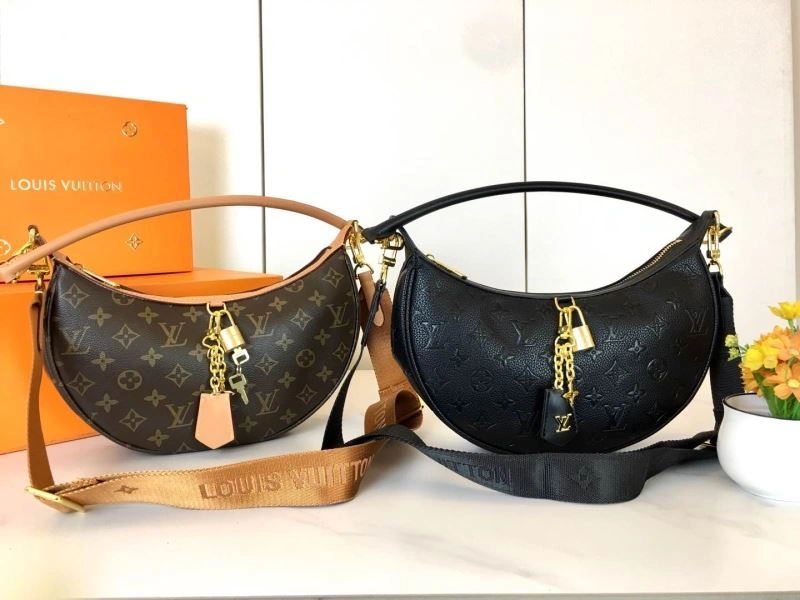 Louis Vuitton Hobo Bags AllSeason 87450