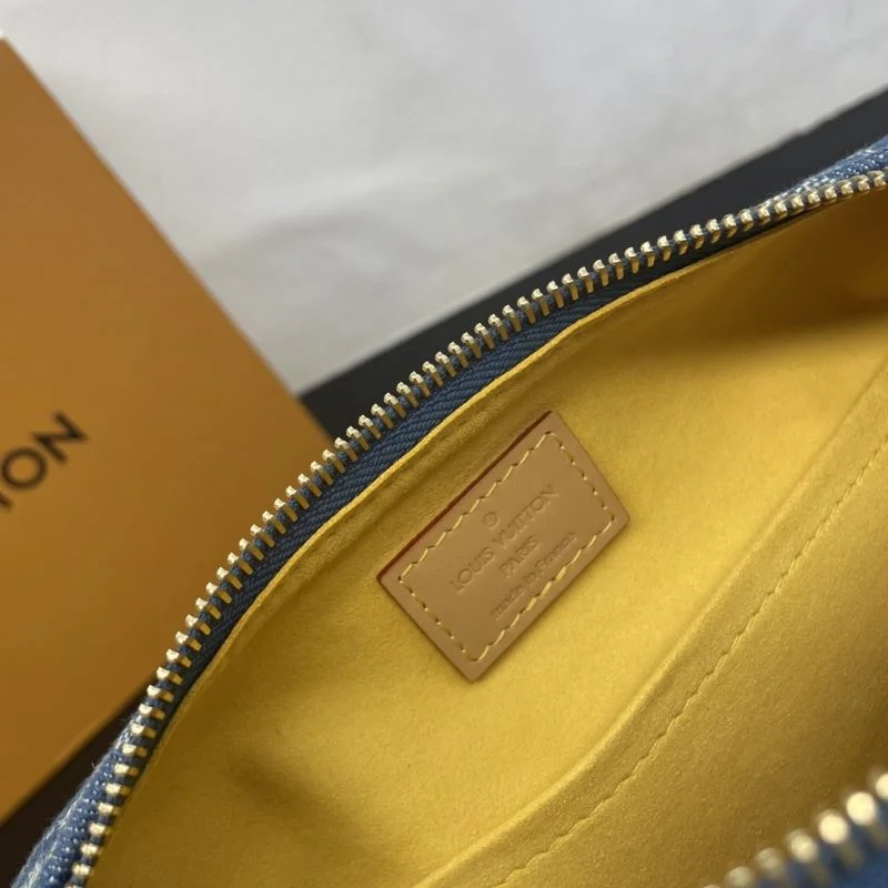 Unique Louis Vuitton Hobo Bags 41791