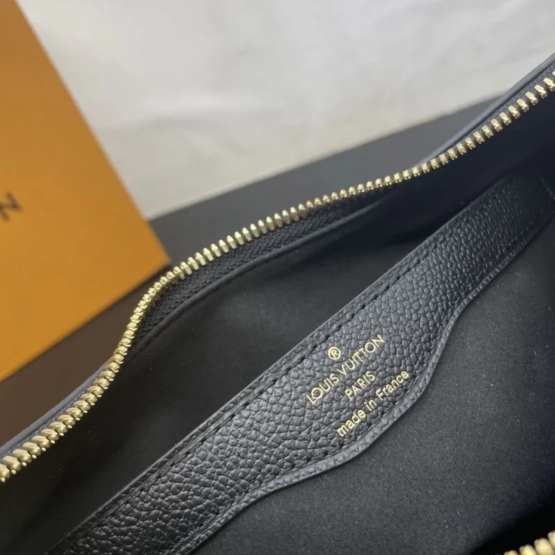 Louis Vuitton Hobo Bags SmartChoice 41790