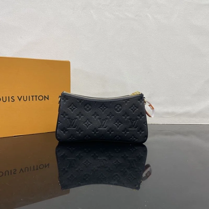 Louis Vuitton Hobo Bags EyeCatching 41789