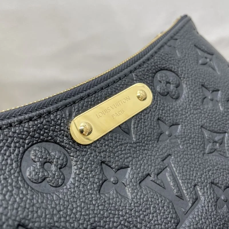 Louis Vuitton Hobo Bags EyeCatching 41789